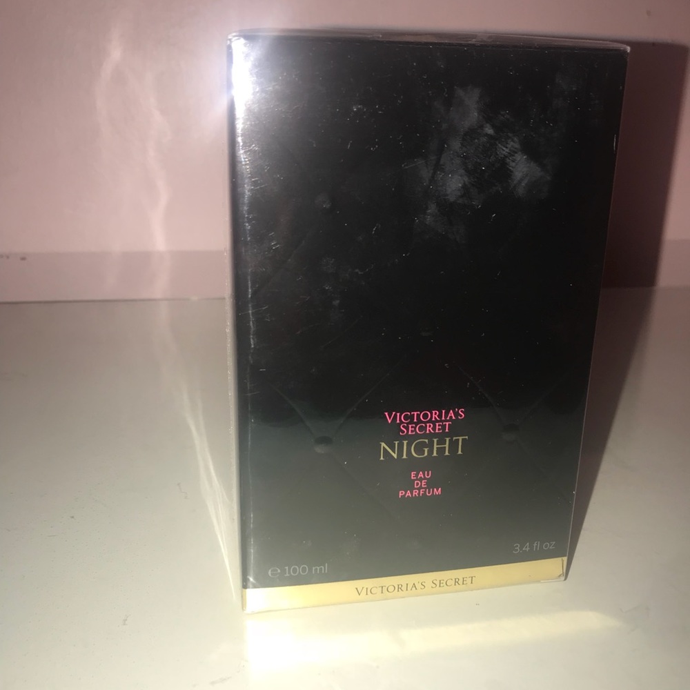 Very sexy perfum Victoria secret